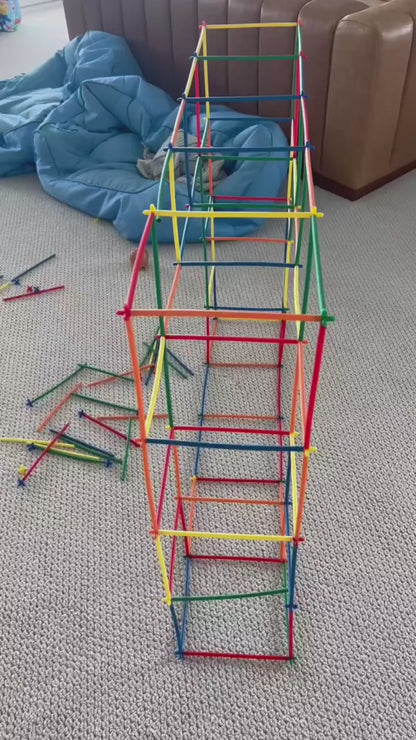 Kit de Construção com Canudos de Encaixe
