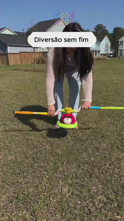 Joaninha Multifuncional – Brinquedo de Pular e Lançador de Foguetes