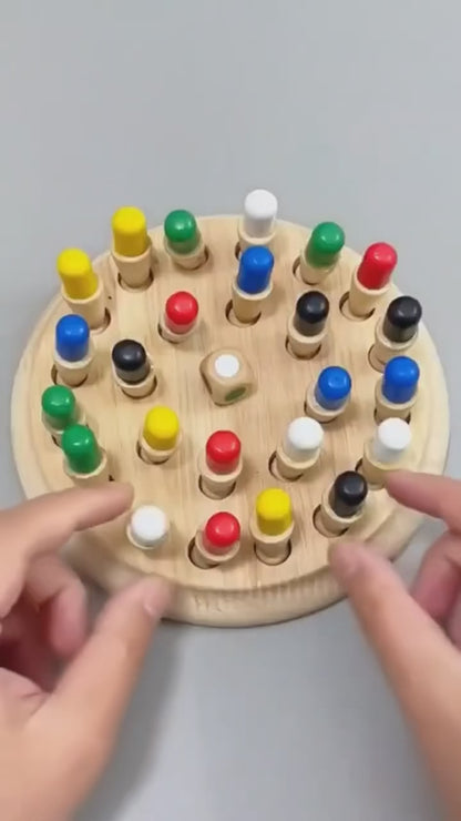 Jogo da Memória em Madeira Montessori – Tabuleiro de Cores e Coordenação Infantil